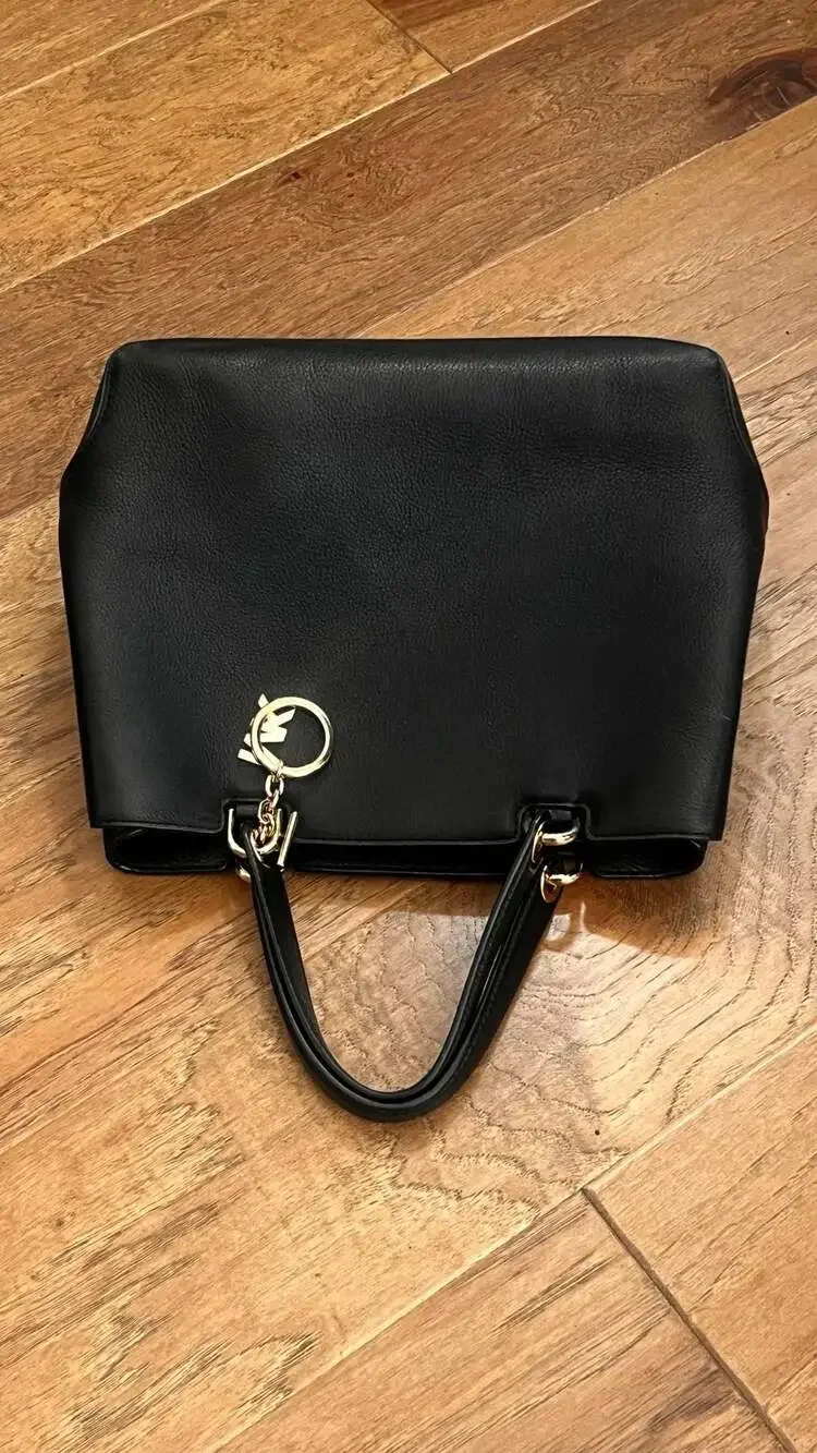 Michael Kors Savannah Large Saffiano Leather Satchel Black